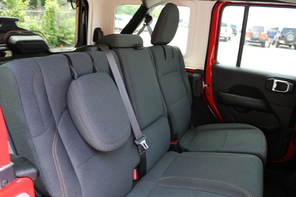 2024 Jeep Wrangler Sahara 4xe