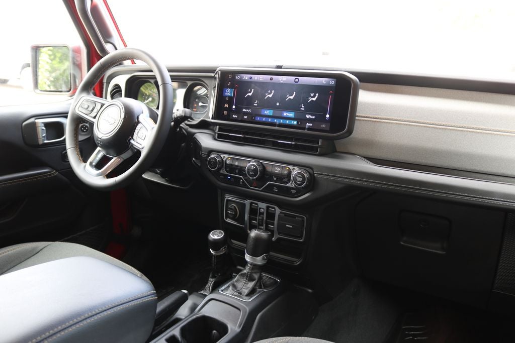 2024 Jeep Wrangler Sahara 4xe