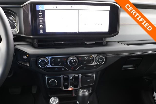 2024 Jeep Wrangler Sahara 4xe