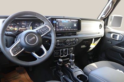 2025 Jeep Wrangler Sahara 4xe