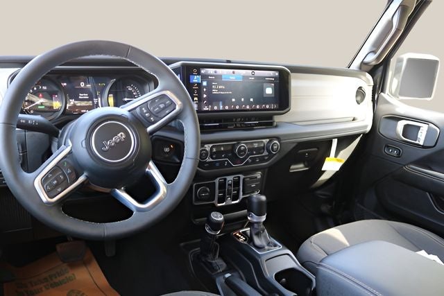 2025 Jeep Wrangler Sahara 4xe