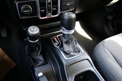 2025 Jeep Wrangler Sahara 4xe