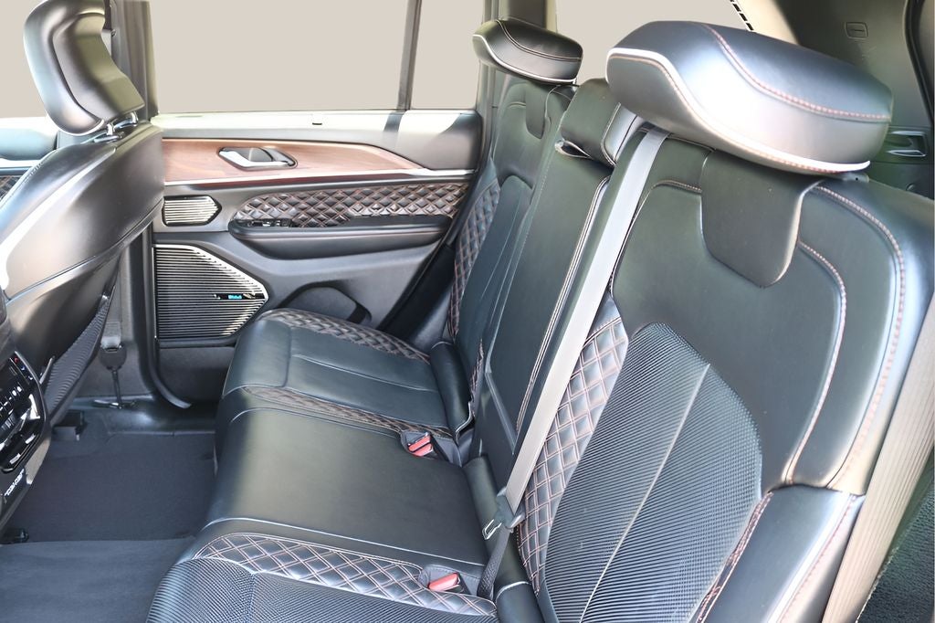 2023 Jeep Grand Cherokee Summit 4xe