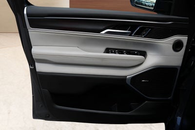 2024 Jeep Wagoneer Base
