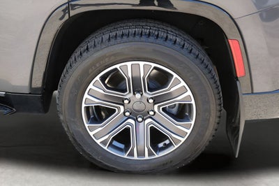 2024 Jeep Wagoneer Base