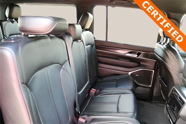 2024 Jeep Wagoneer Base