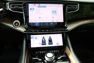 2025 Jeep Grand Wagoneer Base