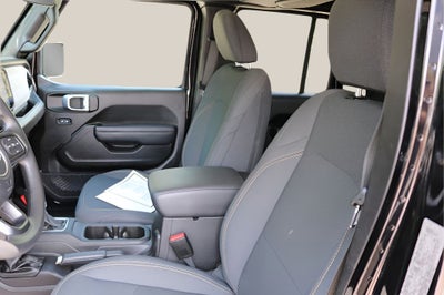 2024 Jeep Gladiator Sport