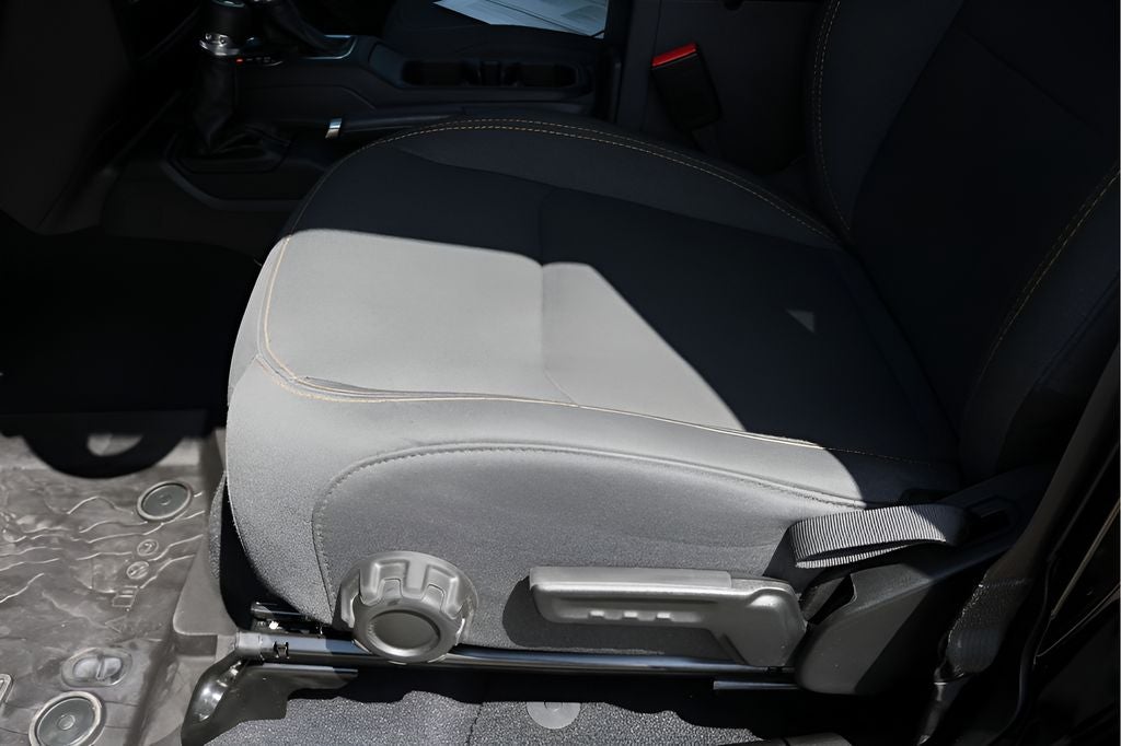 2024 Jeep Gladiator Sport