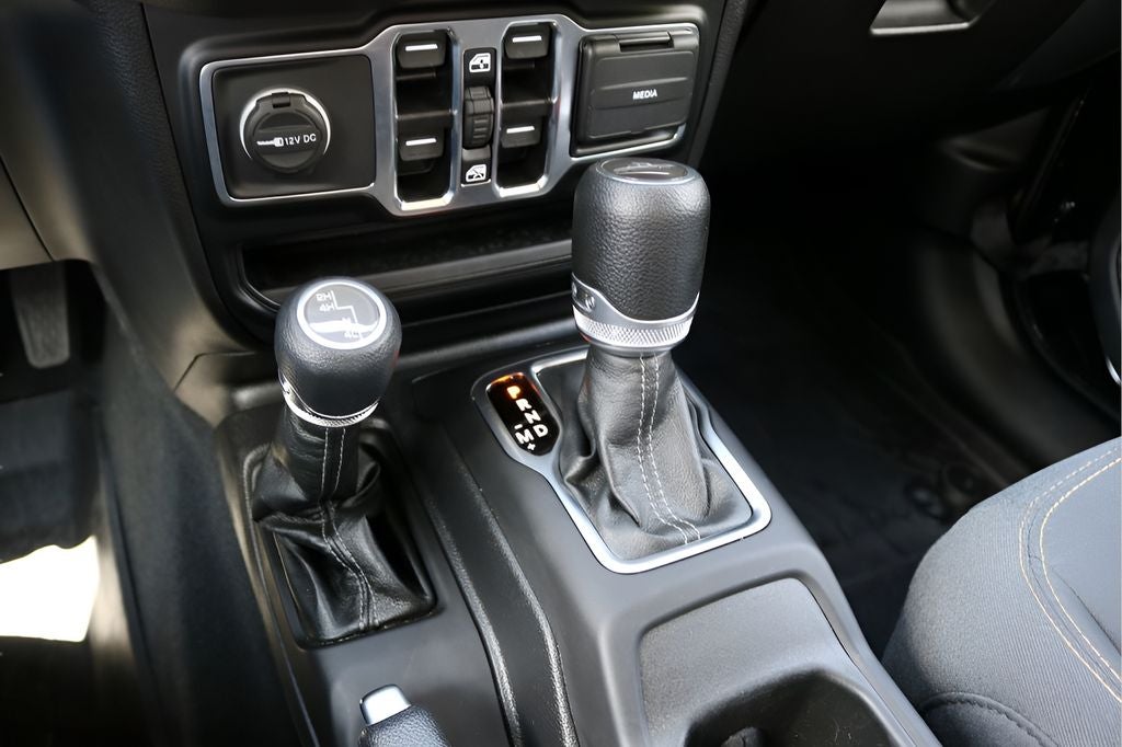2024 Jeep Gladiator Sport