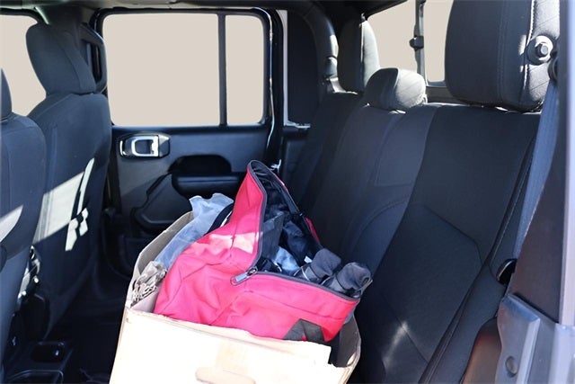 2022 Jeep Gladiator Willys