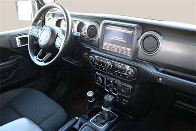 2022 Jeep Gladiator Willys