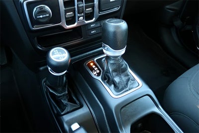 2022 Jeep Gladiator Willys