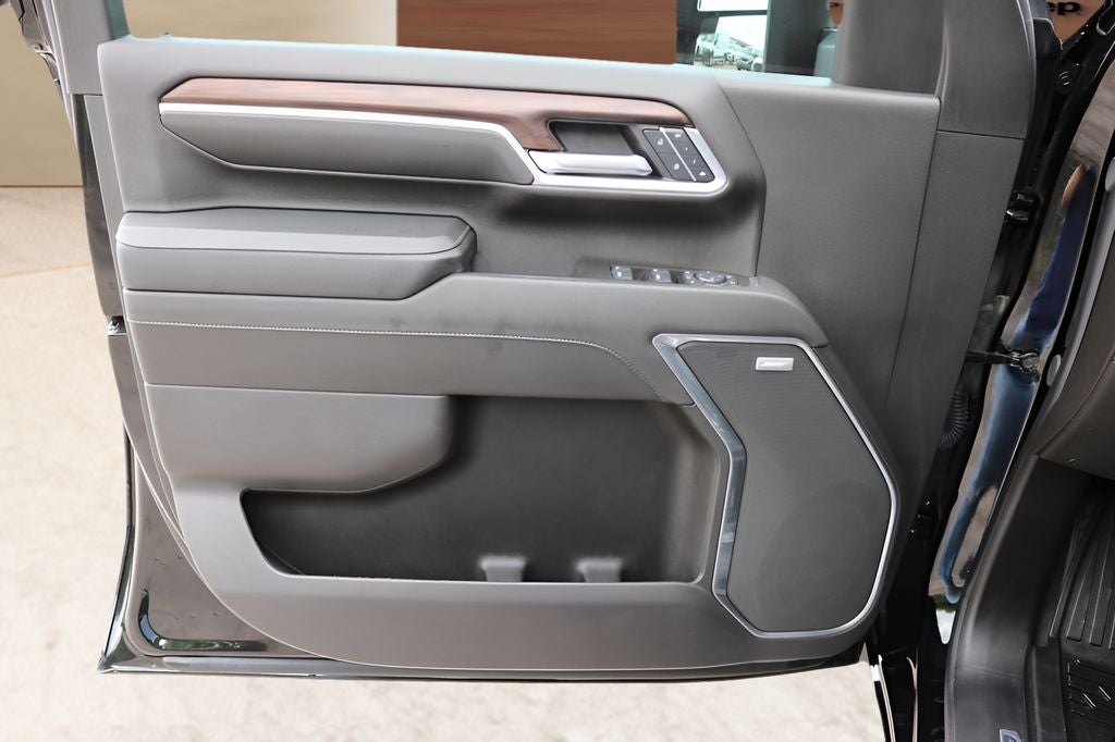 2025 GMC Sierra 2500HD SLT