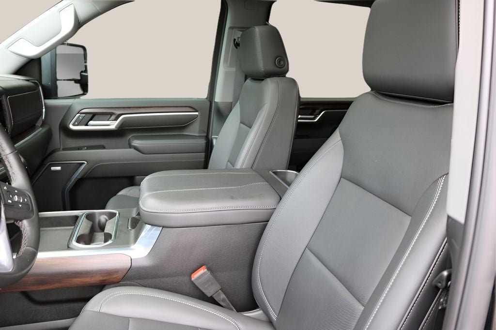 2025 GMC Sierra 2500HD SLT