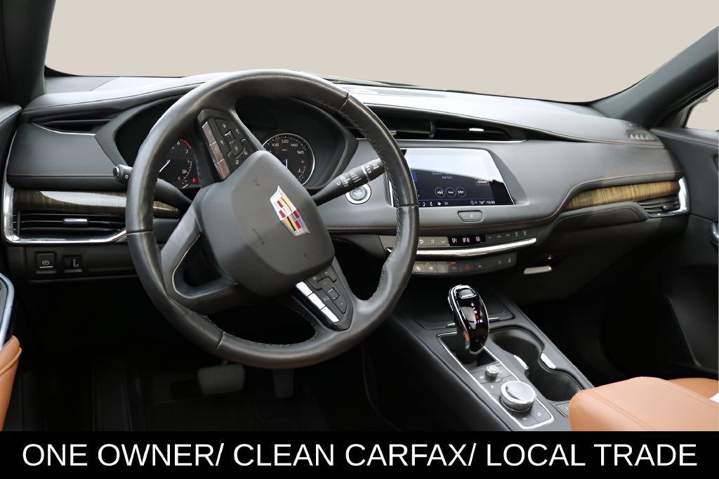 2023 Cadillac XT4 Premium Luxury