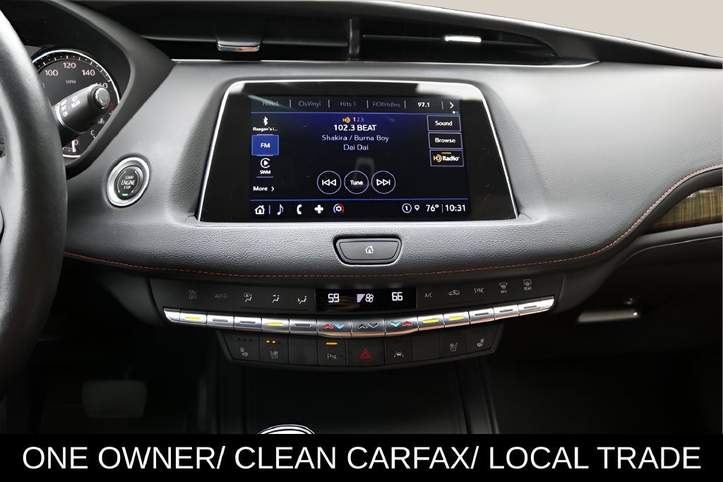 2023 Cadillac XT4 Premium Luxury