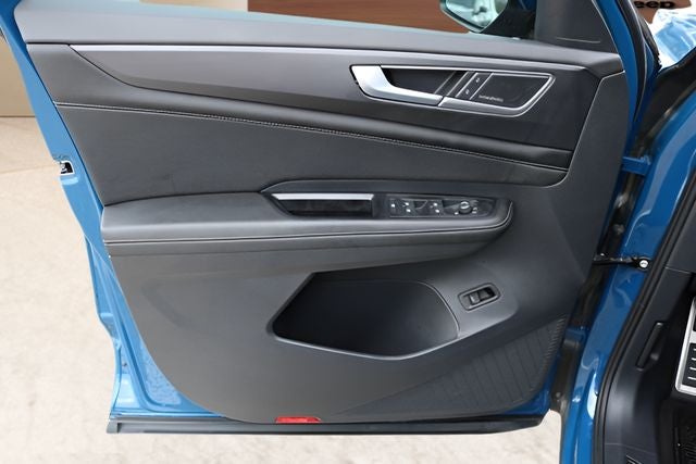 2025 Volkswagen Atlas Cross Sport 2.0T SEL Premium R-Line