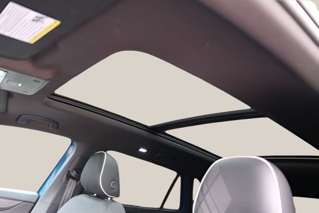 2025 Volkswagen Atlas Cross Sport 2.0T SEL Premium R-Line