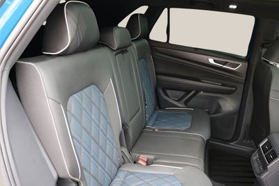 2025 Volkswagen Atlas Cross Sport 2.0T SEL Premium R-Line