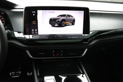 2025 Volkswagen Atlas Cross Sport 2.0T SEL Premium R-Line