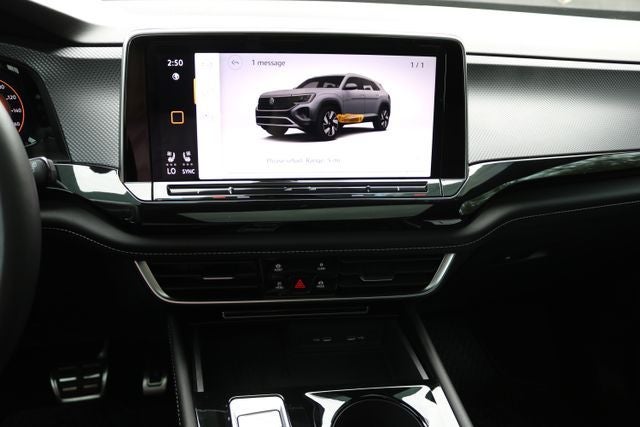 2025 Volkswagen Atlas Cross Sport 2.0T SEL Premium R-Line