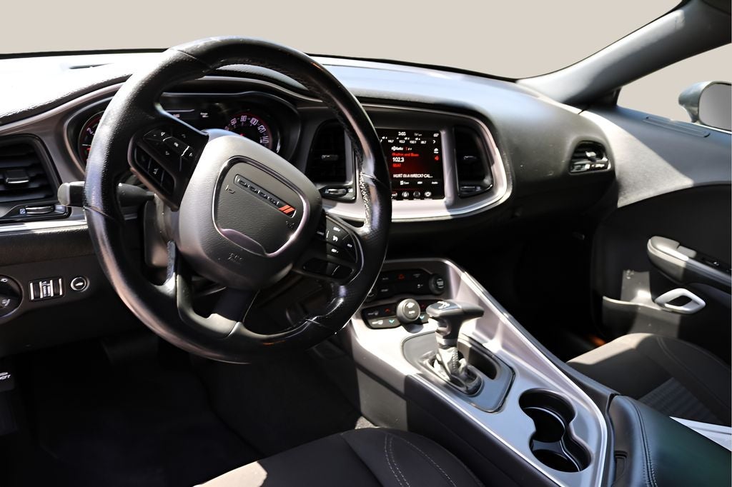 2021 Dodge Challenger SXT