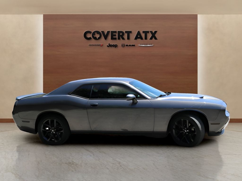 2021 Dodge Challenger SXT