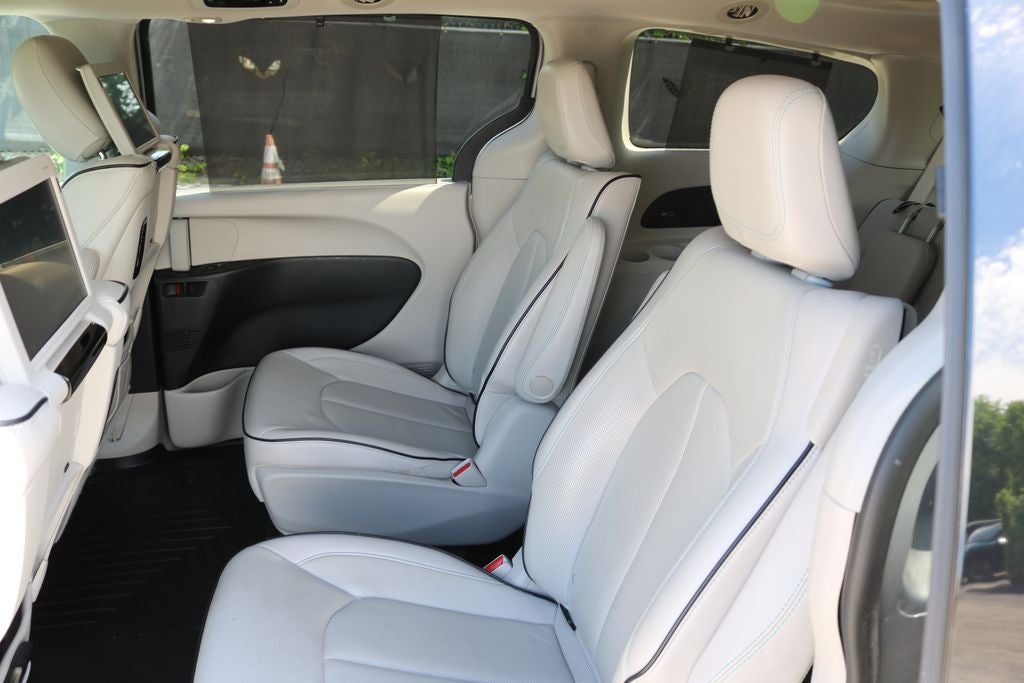 2018 Chrysler Pacifica Hybrid Limited