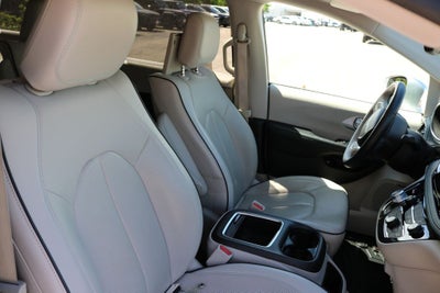 2018 Chrysler Pacifica Hybrid Limited