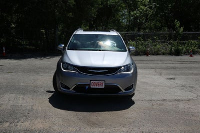 2018 Chrysler Pacifica Hybrid Limited
