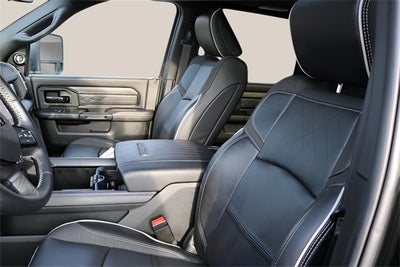 2025 RAM 3500 Limited