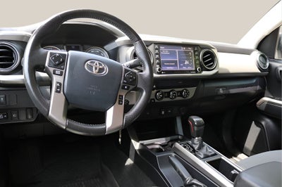 2020 Toyota Tacoma SR5 V6