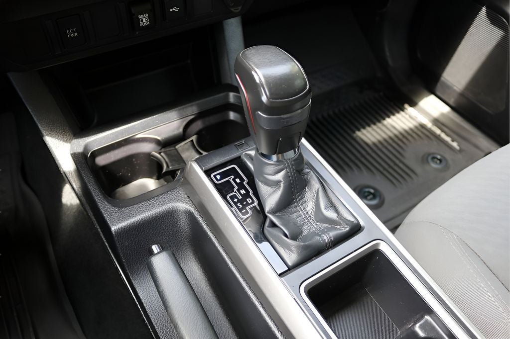 2020 Toyota Tacoma SR5 V6