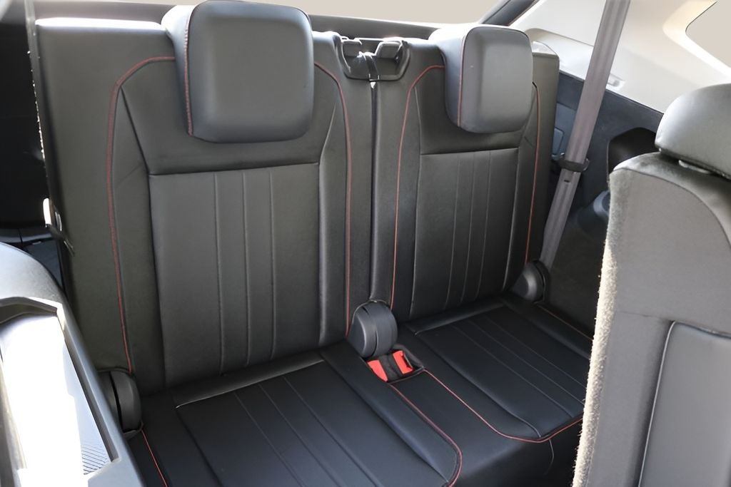 2024 Volkswagen Tiguan 2.0T Wolfsburg Edition