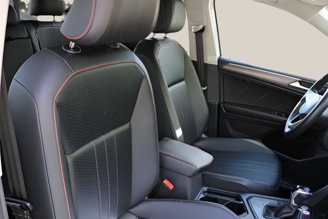 2024 Volkswagen Tiguan 2.0T Wolfsburg Edition