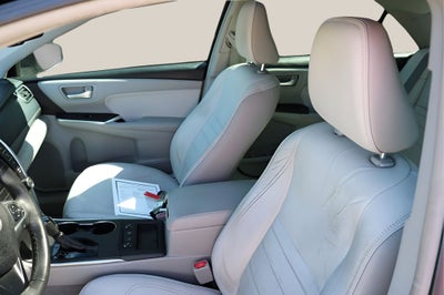 2017 Toyota Camry Hybrid XLE