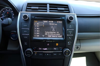 2017 Toyota Camry Hybrid XLE