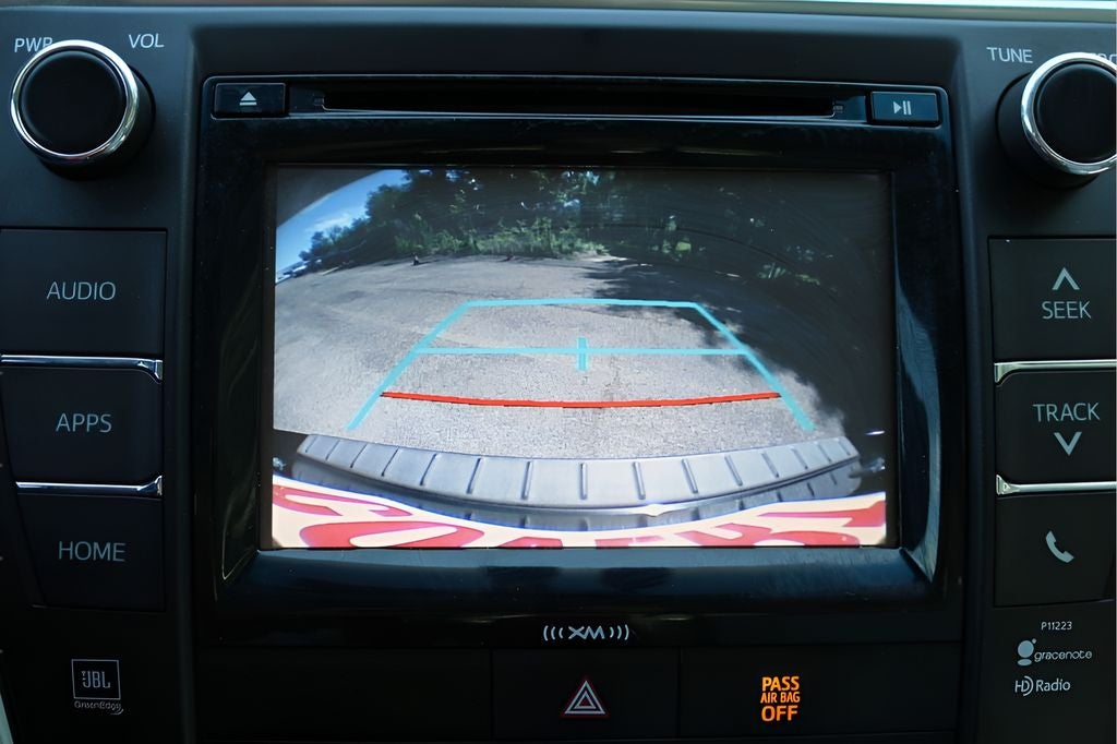 2017 Toyota Camry Hybrid XLE