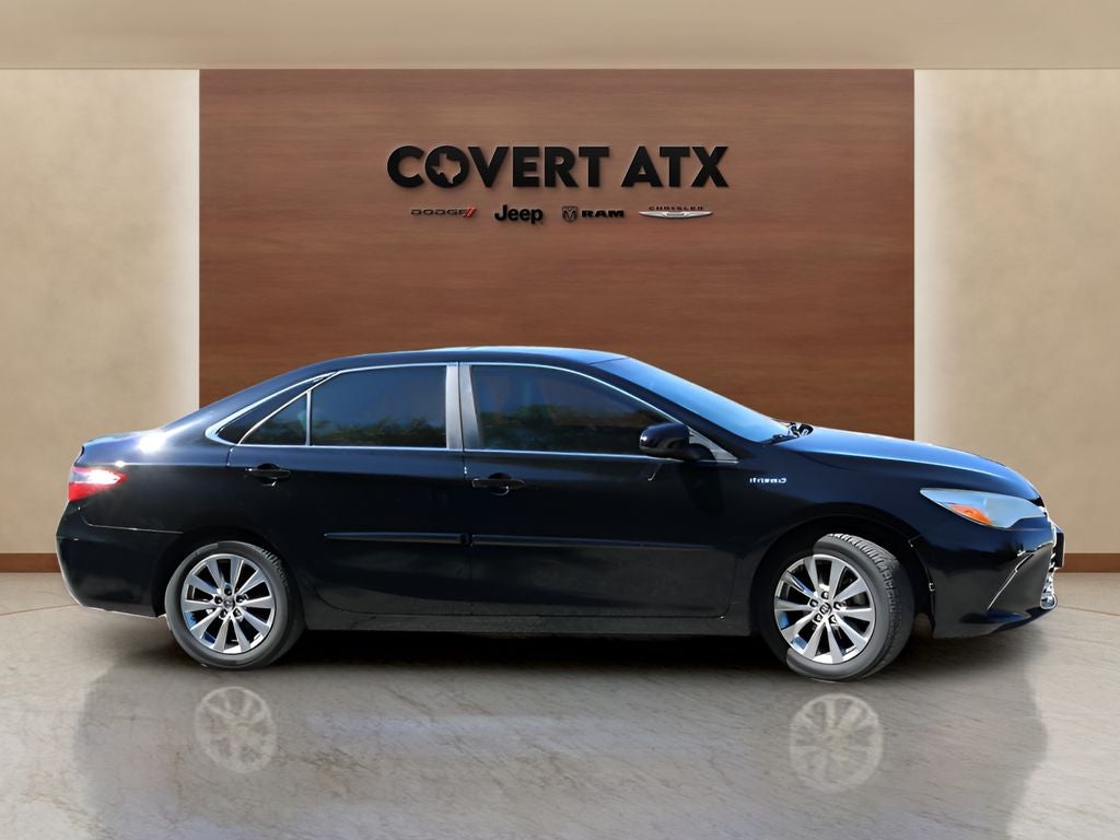 2017 Toyota Camry Hybrid XLE