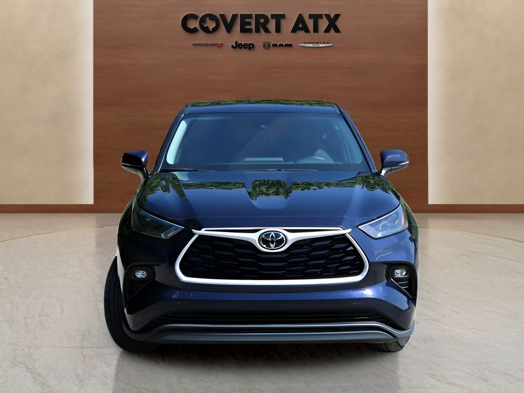 2025 Toyota Highlander LE