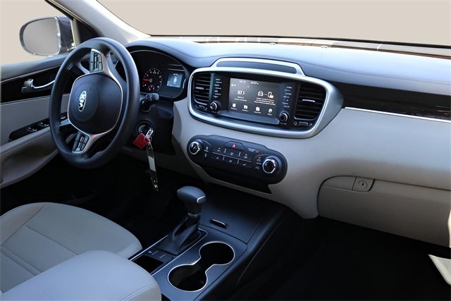 2020 Kia Sorento LX