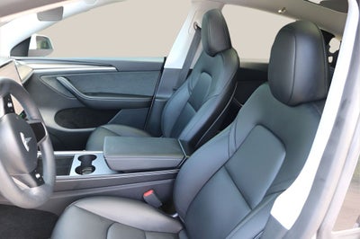2025 Tesla Model Y Performance
