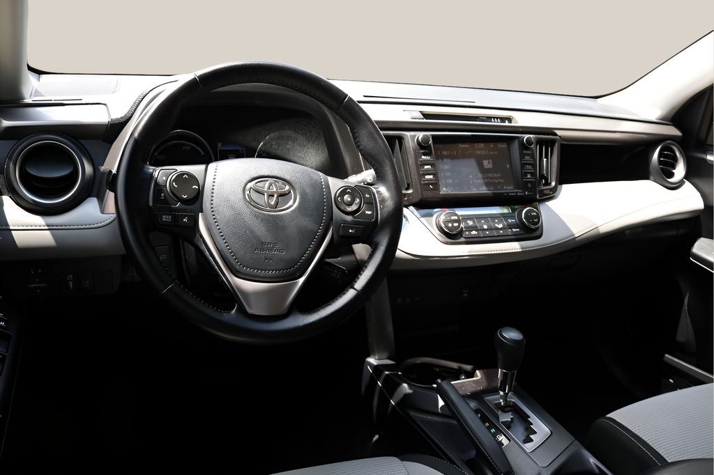 2017 Toyota RAV4 Hybrid XLE