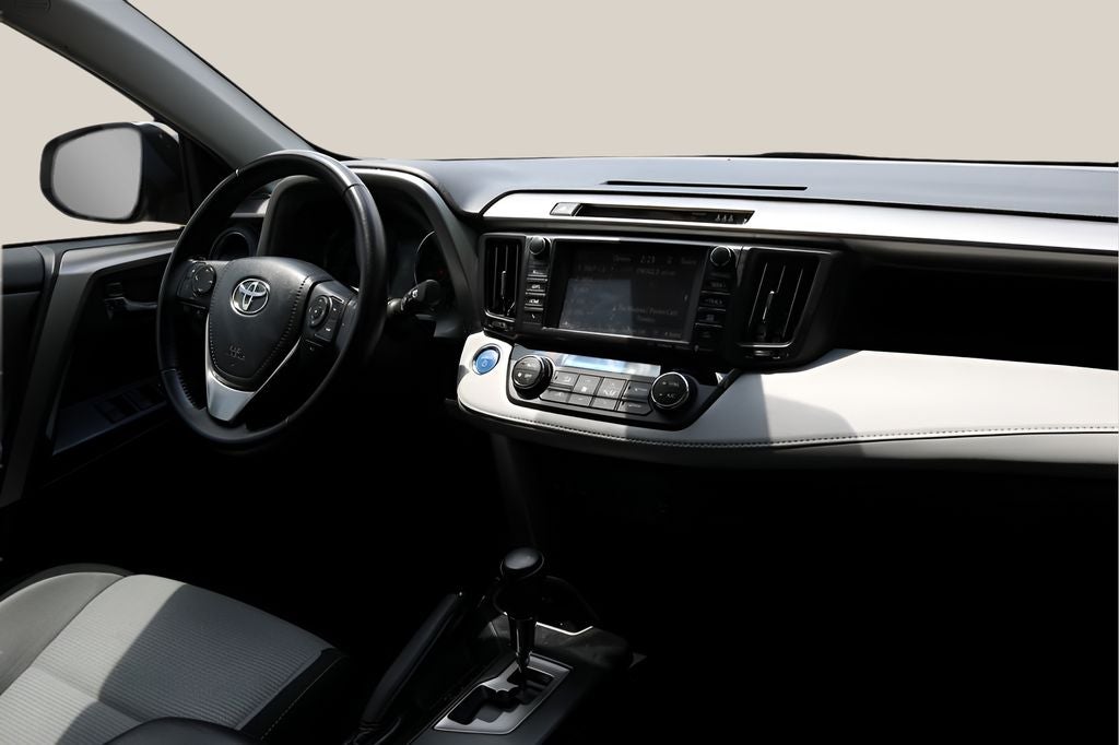 2017 Toyota RAV4 Hybrid XLE