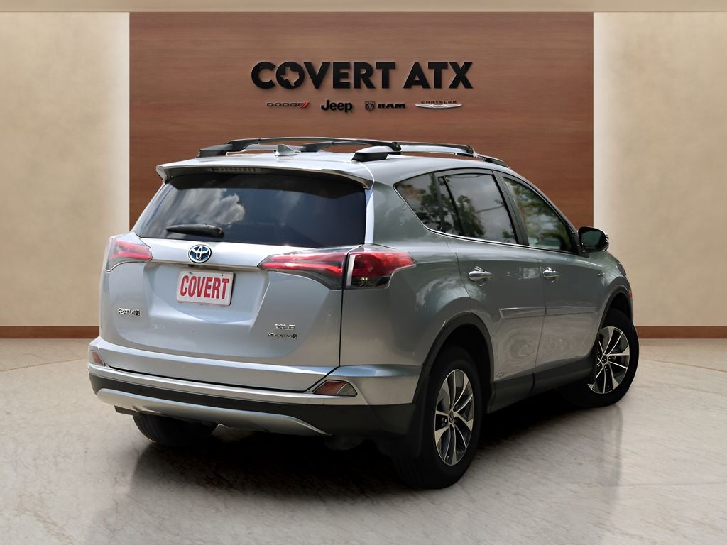 2017 Toyota RAV4 Hybrid XLE