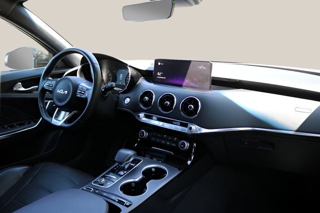 2022 Kia Stinger GT2