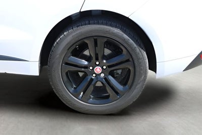 2019 Jaguar F-PACE 30t R-Sport