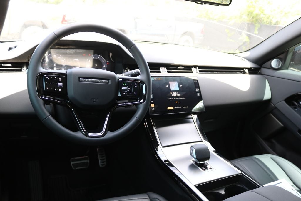 2025 Land Rover Range Rover Evoque Dynamic
