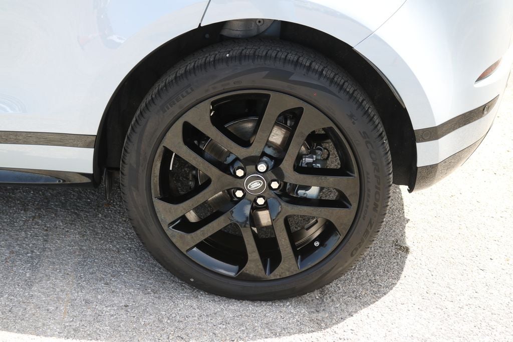 2025 Land Rover Range Rover Evoque Dynamic